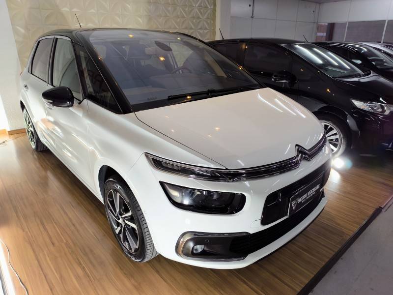 CITROËN - C4 PICASSO - 2018/2019 - Branca - R$ 95.900,00