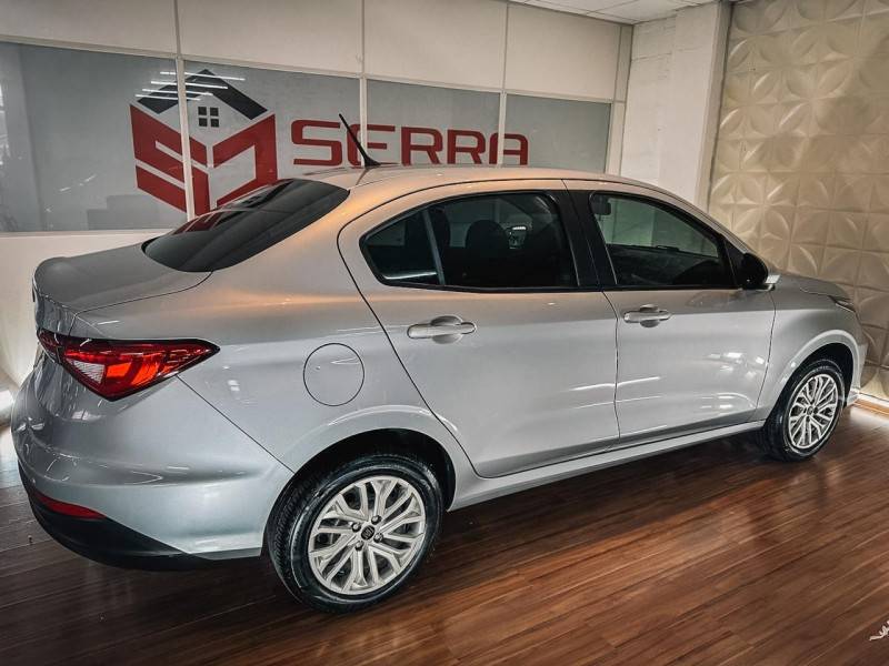 FIAT - CRONOS - 2019/2020 - Prata - R$ 68.900,00