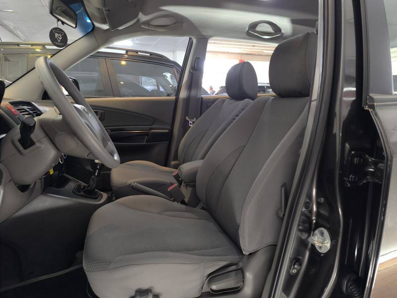 HYUNDAI - TUCSON - 2010/2011 - Preta - R$ 42.900,00