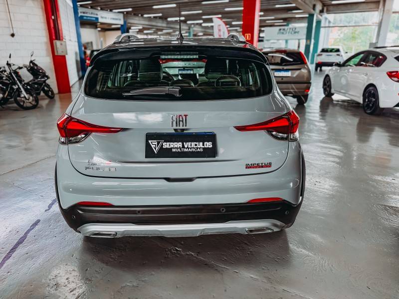 FIAT - PULSE - 2021/2022 - Cinza - R$ 102.900,00
