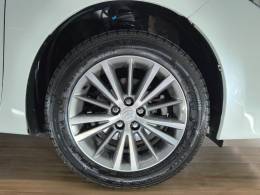 TOYOTA - COROLLA - 2014/2015 - Branca - R$ 81.900,00