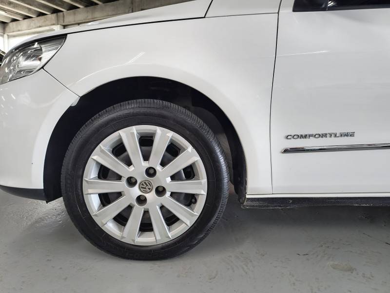 VOLKSWAGEN - VOYAGE - 2010/2011 - Branca - R$ 33.900,00