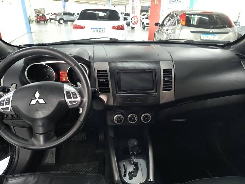 MITSUBISHI - OUTLANDER - 2009/2010 - Preta - R$ 52.900,00