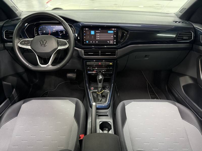 VOLKSWAGEN - T-CROSS - 2023/2024 - Branca - Sob Consulta