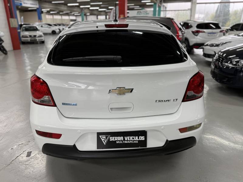 CHEVROLET - CRUZE - 2013/2013 - Branca - R$ 59.900,00