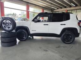 JEEP - RENEGADE - 2016/2017 - Branca - R$ 79.900,00