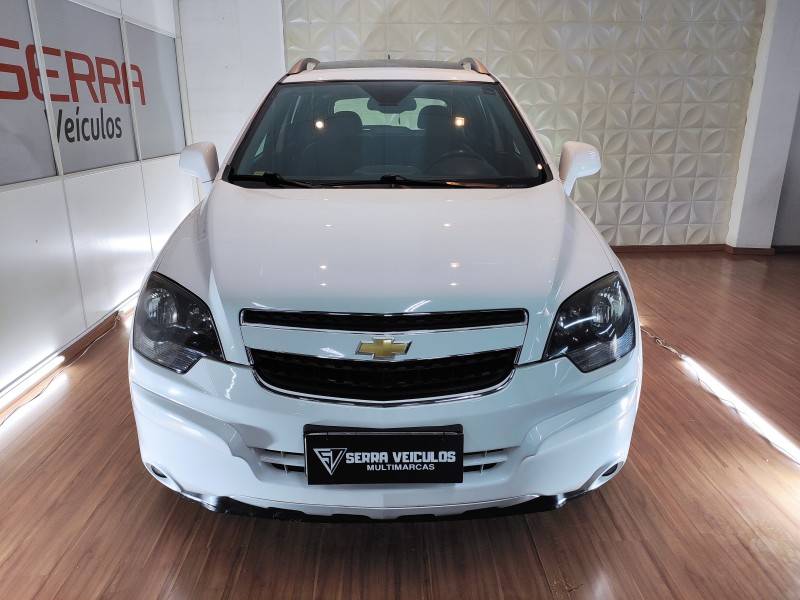 CHEVROLET - CAPTIVA - 2014/2015 - Branca - R$ 58.900,00