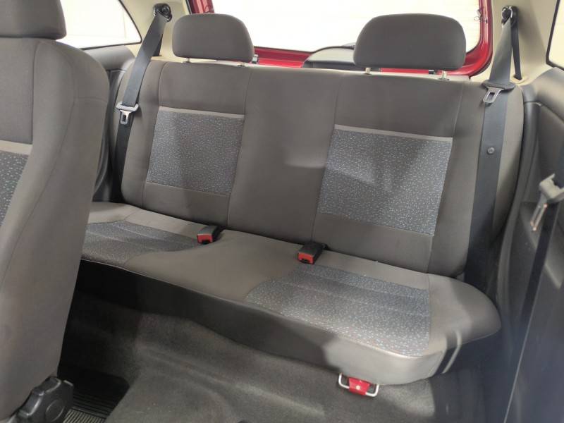 CHEVROLET - CELTA - 2012/2012 - Vermelha - R$ 21.900,00