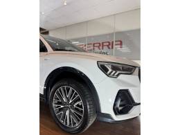 AUDI - Q3 - 2022/2022 - Branca - R$ 259.900,00