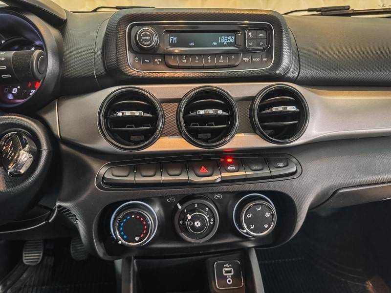 FIAT - CRONOS - 2019/2020 - Prata - R$ 68.900,00