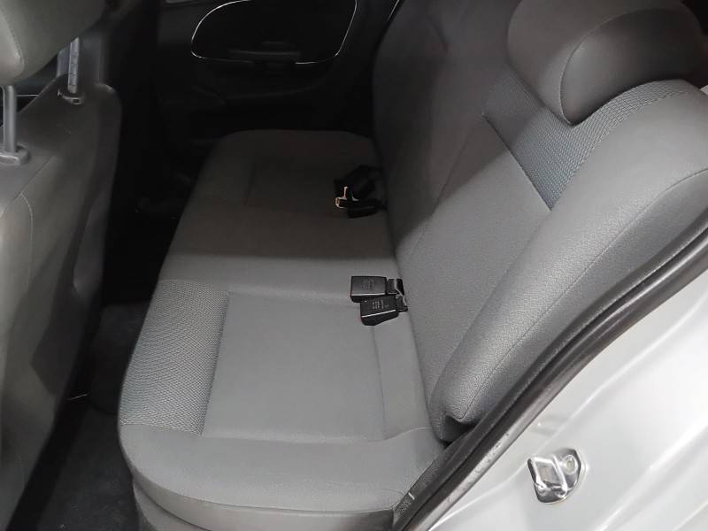 VOLKSWAGEN - GOL - 2008/2009 - Prata - R$ 30.900,00