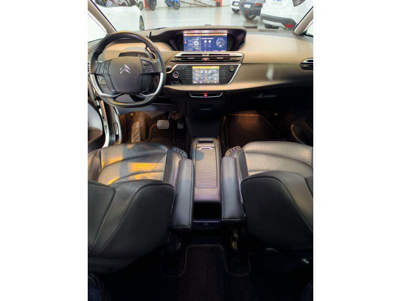 CITROËN - C4 PICASSO - 2018/2019 - Branca - R$ 95.900,00