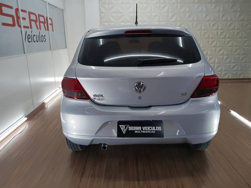 VOLKSWAGEN - GOL - 2008/2009 - Prata - R$ 30.900,00