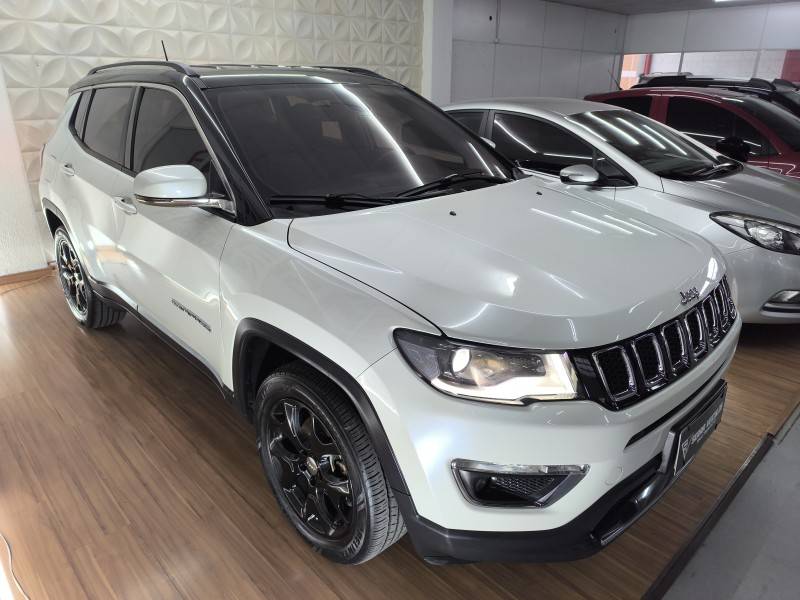 JEEP - COMPASS - 2017/2017 - Branca - R$ 93.900,00