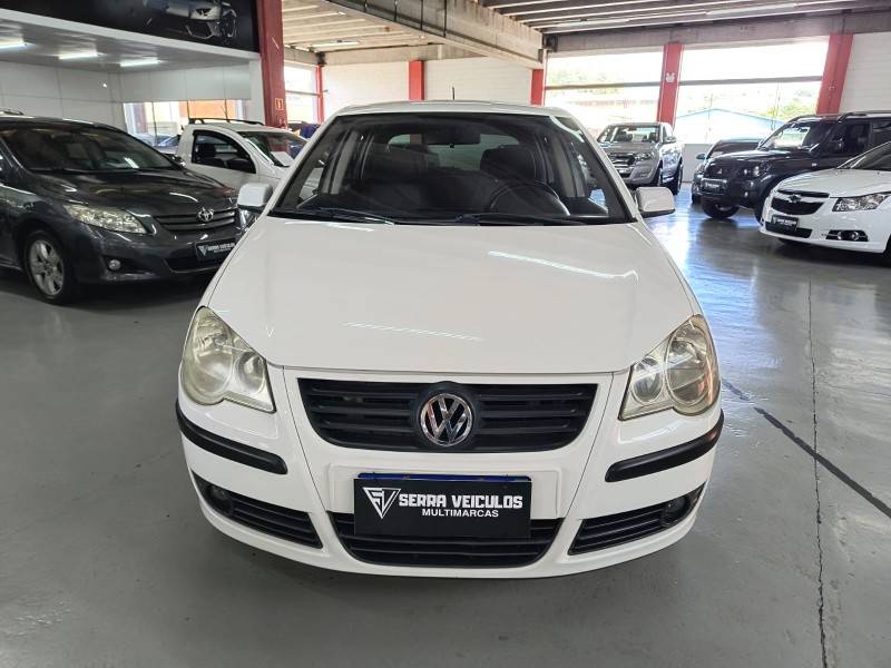 VOLKSWAGEN - POLO - 2007/2008 - Branca - R$ 33.900,00