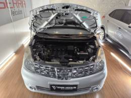 NISSAN - LIVINA - 2011/2012 - Prata - R$ 34.900,00