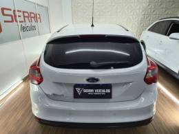 FORD - FOCUS - 2015/2015 - Branca - R$ 56.900,00