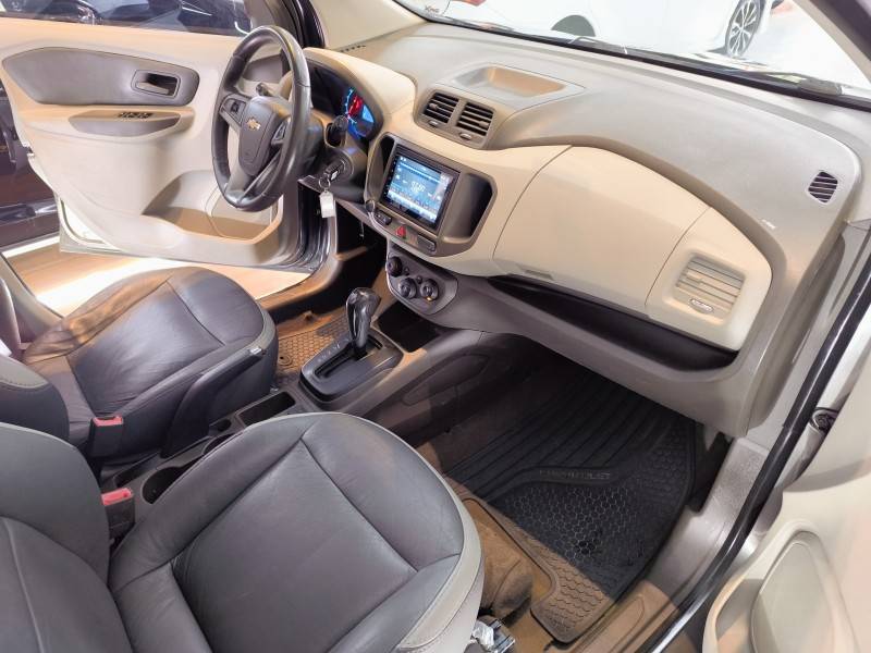 CHEVROLET - SPIN - 2013/2014 - Cinza - R$ 50.900,00