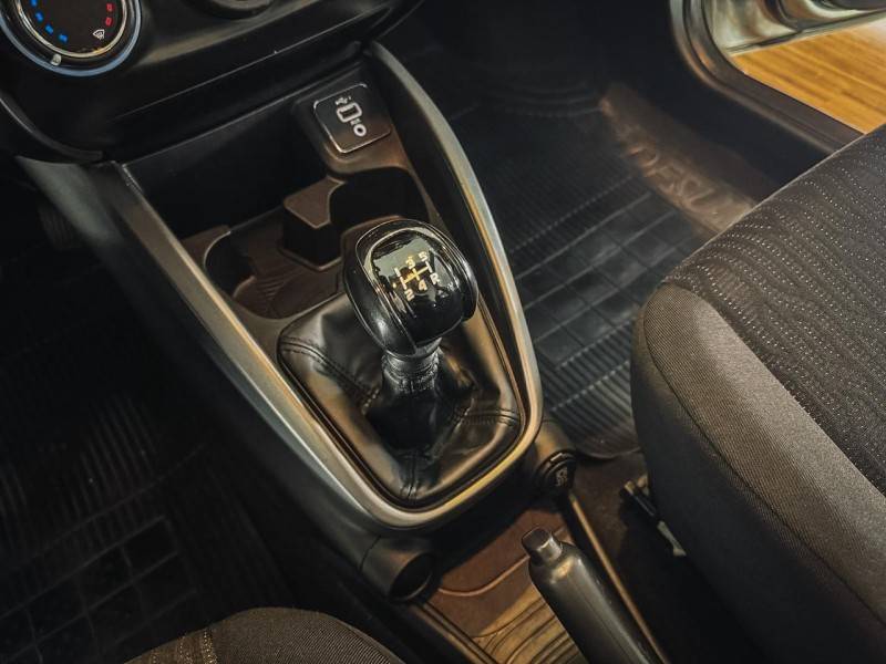 FIAT - CRONOS - 2019/2020 - Prata - R$ 68.900,00