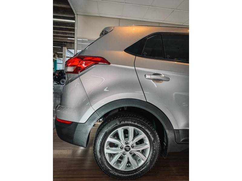 HYUNDAI - CRETA - 2022/2022 - Prata - R$ 96.900,00