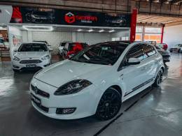 FIAT - BRAVO - 2011/2012 - Branca - R$ 49.900,00