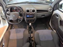 FORD - KA - 2012/2013 - Branca - R$ 29.900,00