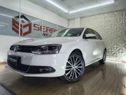 VOLKSWAGEN - JETTA - 2012/2012 - Branca - R$ 68.900,00