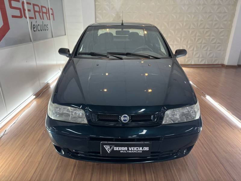 FIAT - SIENA - 2002/2002 - Verde - R$ 15.900,00