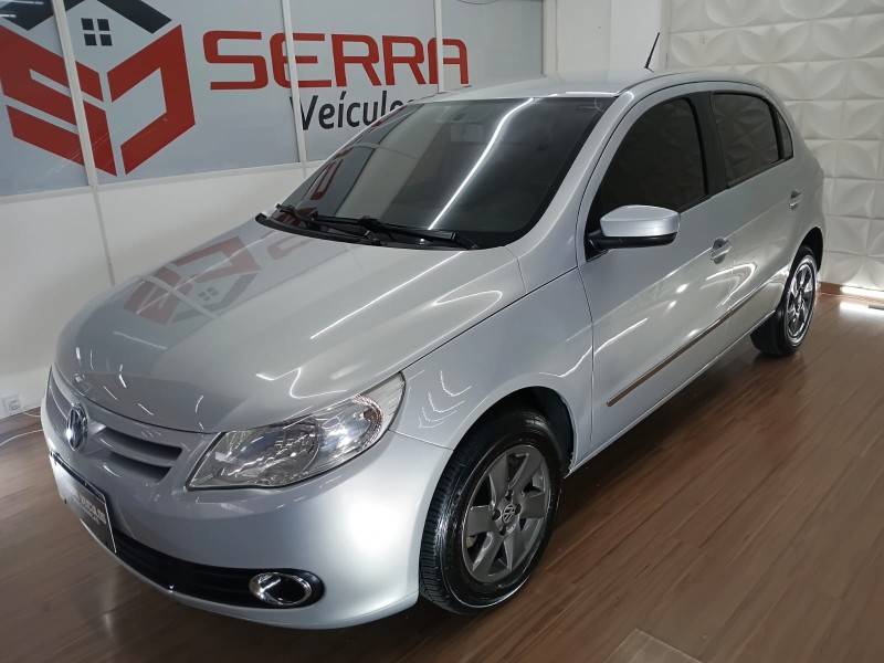 VOLKSWAGEN - GOL - 2008/2009 - Prata - R$ 30.900,00