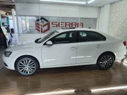 VOLKSWAGEN - JETTA - 2012/2012 - Branca - R$ 68.900,00