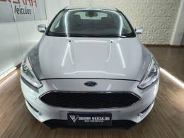FORD - FOCUS - 2017/2017 - Prata - R$ 59.900,00