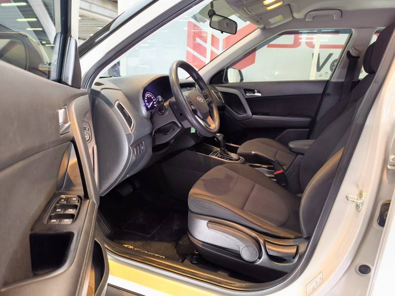 HYUNDAI - CRETA - 2017/2018 - Prata - R$ 86.900,00