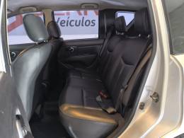 NISSAN - LIVINA - 2011/2012 - Prata - R$ 34.900,00