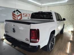 VOLKSWAGEN - AMAROK - 2017/2018 - Branca - R$ 95.900,00