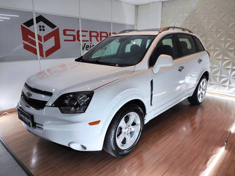CHEVROLET - CAPTIVA - 2014/2015 - Branca - R$ 58.900,00