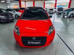 FIAT - PUNTO - 2011/2011 - Vermelha - R$ 46.900,00