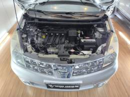 NISSAN - LIVINA - 2011/2012 - Prata - R$ 34.900,00