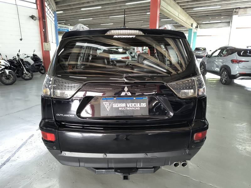 MITSUBISHI - OUTLANDER - 2009/2010 - Preta - R$ 52.900,00