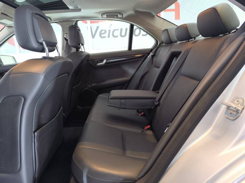 MERCEDES-BENZ - C 200 K - 2008/2009 - Prata - R$ 62.900,00