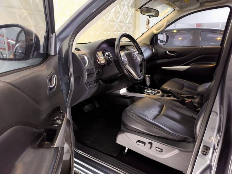 NISSAN - FRONTIER - 2019/2019 - Cinza - Sob Consulta