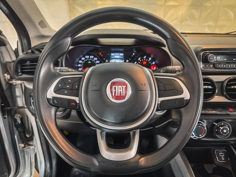 FIAT - CRONOS - 2019/2020 - Prata - R$ 68.900,00