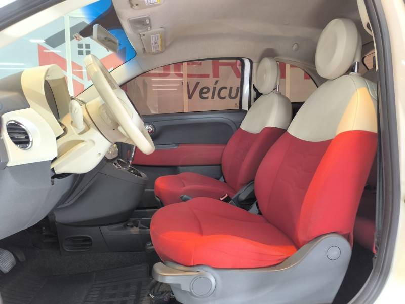 FIAT - 500 - 2011/2012 - Branca - R$ 42.900,00