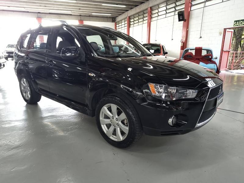 MITSUBISHI - OUTLANDER - 2009/2010 - Preta - R$ 52.900,00