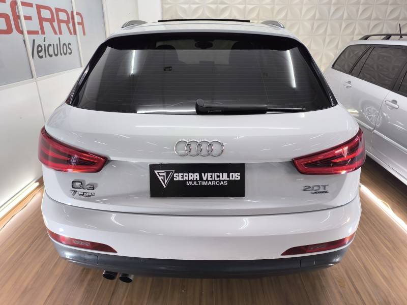 AUDI - Q3 - 2014/2015 - Branca - R$ 86.900,00