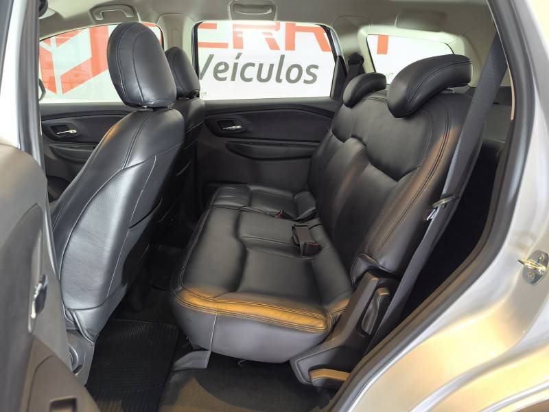 CHEVROLET - SPIN - 2017/2018 - Prata - R$ 69.900,00