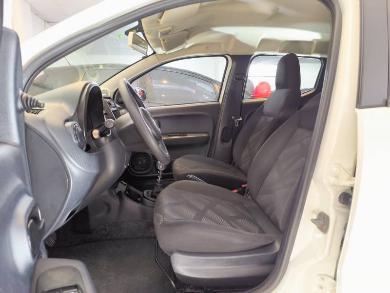 FIAT - MOBI - 2020/2020 - Branca - R$ 47.900,00