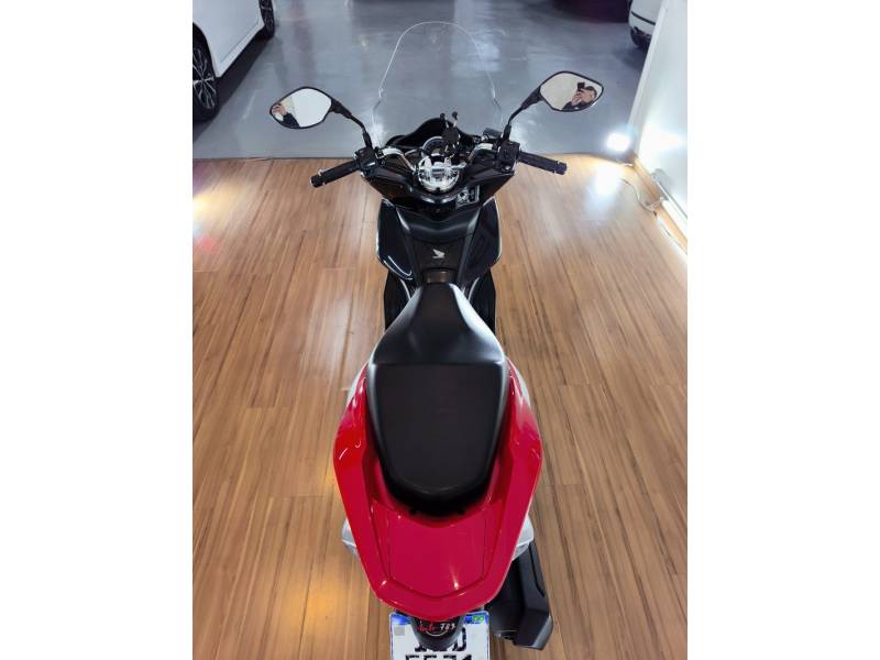 HONDA - PCX - 2018/2018 - Prata - R$ 14.900,00