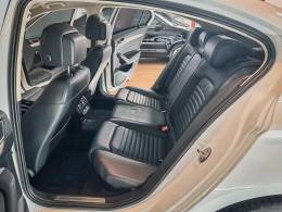 VOLKSWAGEN - PASSAT - 2018/2019 - Branca - R$ 156.900,00