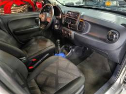 FIAT - MOBI - 2016/2017 - Prata - R$ 43.900,00