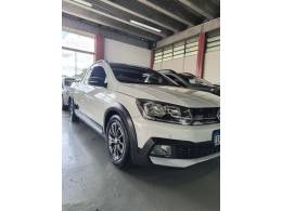 VOLKSWAGEN - SAVEIRO - 2017/2018 - Branca - R$ 78.900,00